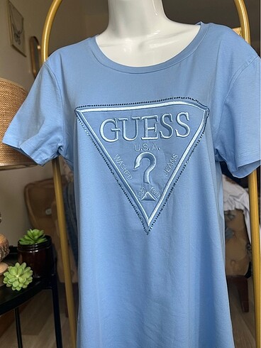 Guess tişört