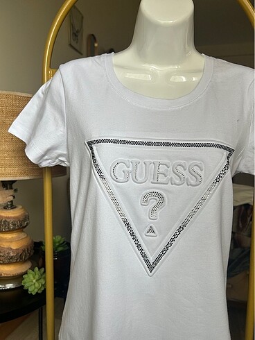 Guess tişört