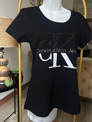 Calvin Klein Ck tişört