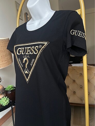 s Beden Guess tişört