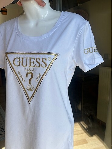 Guess tişört