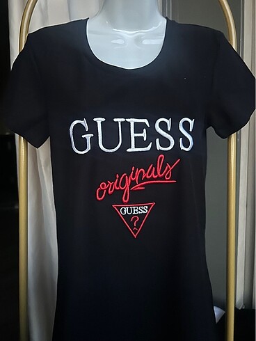 Guess tişört