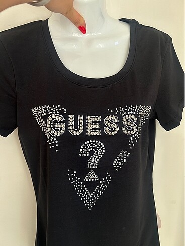 Guess tişört