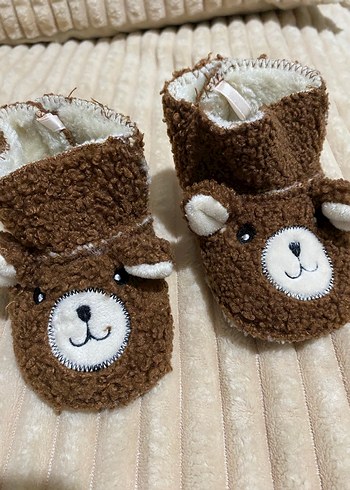 Kahverengi Çocuk Sıcak Ev Terliği - Görsel 2