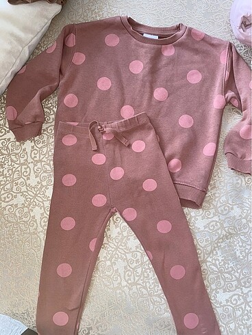 Zara alt üst takım