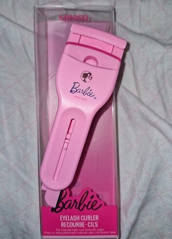 barbie miniso kirpik kıvırıcısı ustura