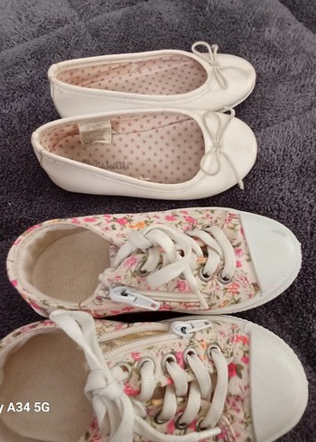 Beyaz Çiçekli Kız Babet Ayakkabı - Görsel 3