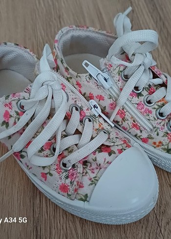 Beyaz Çiçekli Kız Babet Ayakkabı - Görsel 6