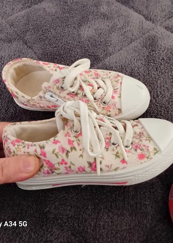 Beyaz Çiçekli Kız Babet Ayakkabı - Görsel 4