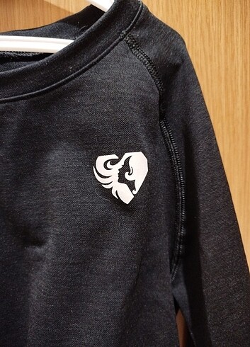 Uzun kollu crop - Görsel 3