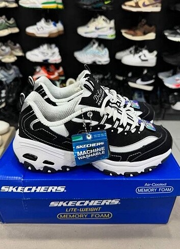 37 Beden Skechers D'lites - Biggest Fun Black White