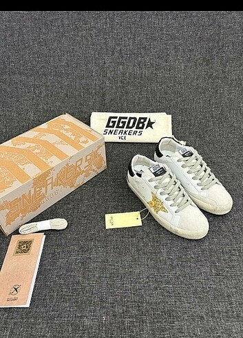 38 Beden beyaz Renk Golden Goose Deluxe Black Gold