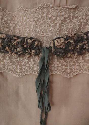 Bej Kemer Detaylı Kadın Gömlek - Görsel 4