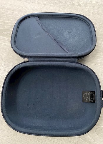 Bose Kulaklık ve Taşıma Çantası - Görsel 6