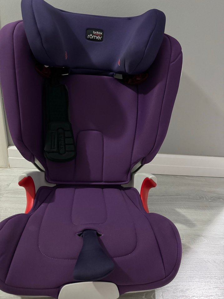Britax Römer isofixli Çocuk Oto Koltuğu - Görsel 3