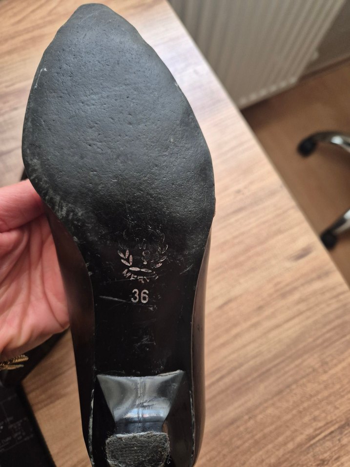 Kahverengi Tokalı Klasik Topuklu Kadın Ayakkabı - Görsel 4