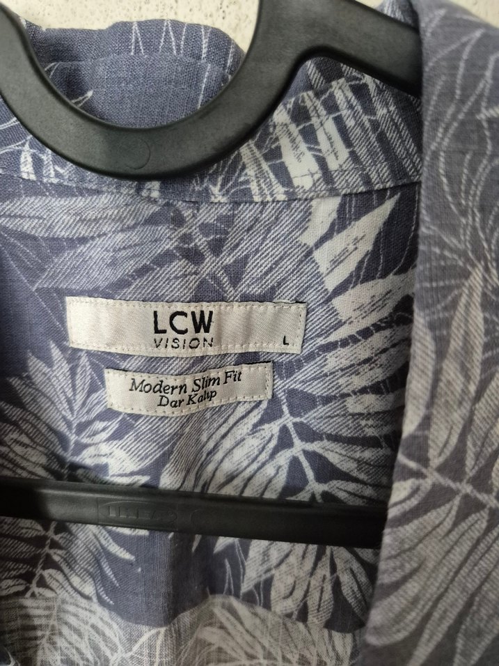 Gri Yaprak Desenli Kısa Kollu Gömlek - Görsel 2