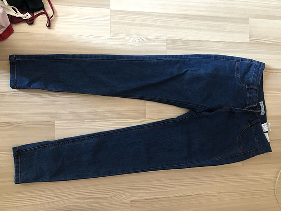 28 Beden lacivert Renk Pull and bear sıfır jean