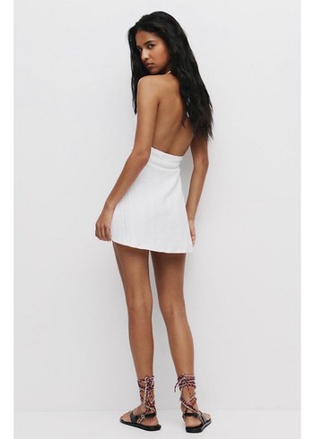 Beyaz V Yakalı Dantel Detaylı Midi Elbise - Görsel 3