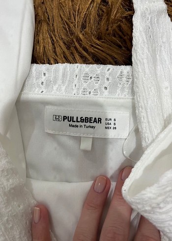 Dantel Detaylı Beyaz V Yaka Midi Elbise - Görsel 4