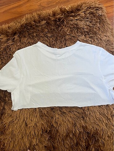 H&M Crop tshirt