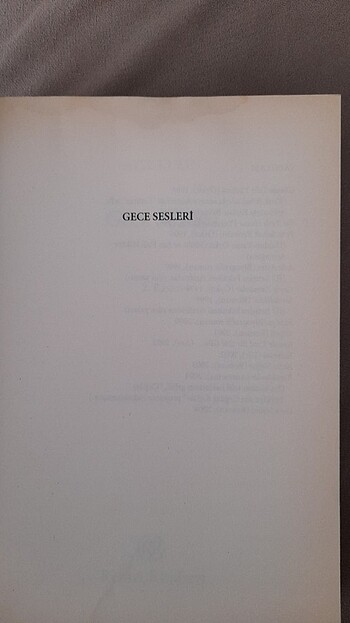 Beden Ayşe Kulin Gece Sesleri