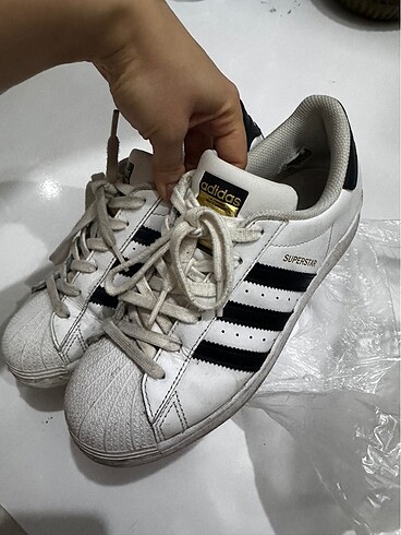 Adidas superstar
