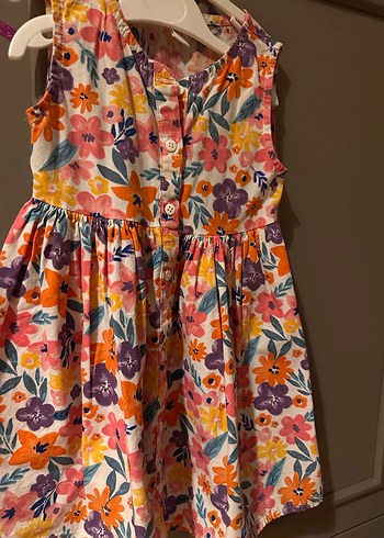 Çiçek Desenli Kolsuz Kız Elbisesi - Görsel 4