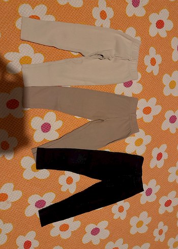 Kız Çocuk Bej Piliseli Tayt - Görsel 2