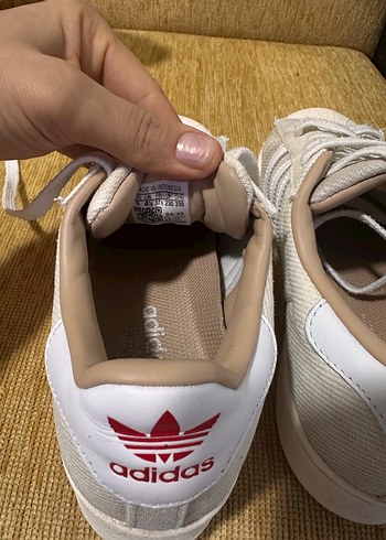 adidas Beyaz Bağcıklı Kadın Spor Ayakkabı - Görsel 2