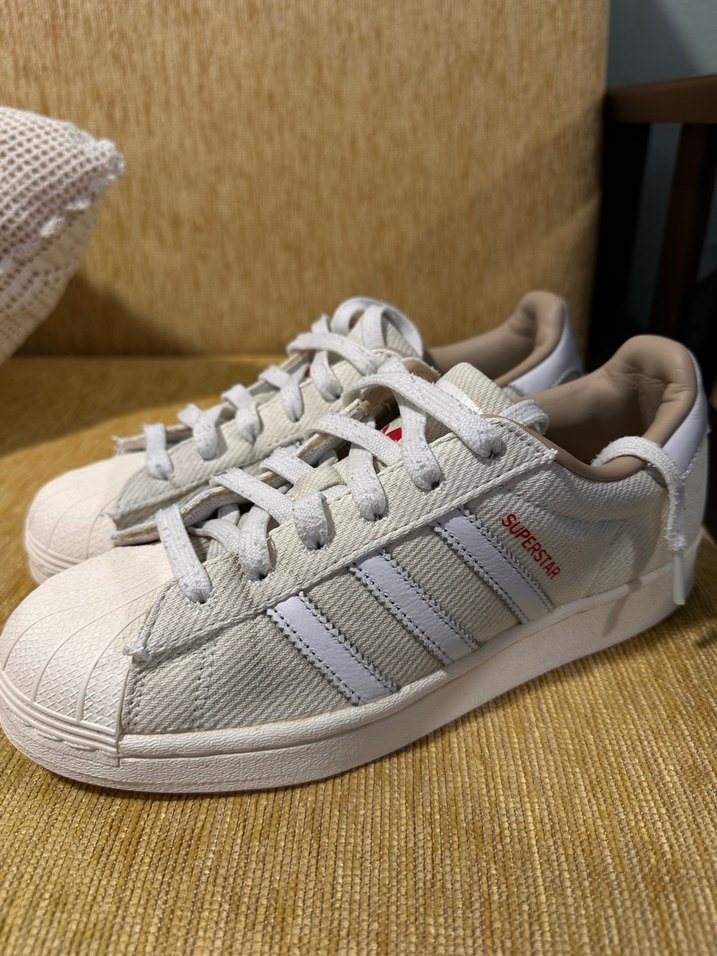 adidas Beyaz Bağcıklı Kadın Spor Ayakkabı - Görsel 3