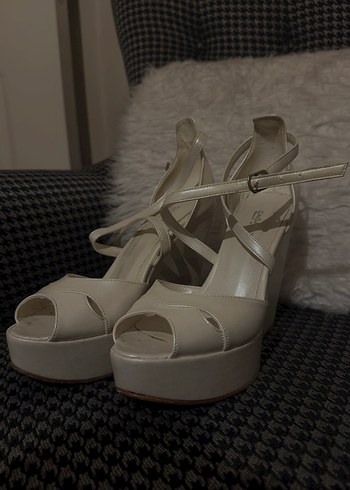 Bej Platform Topuklu Kadın Ayakkabı - Görsel 4