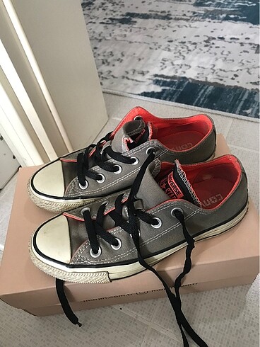 Converse