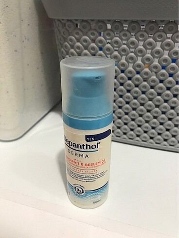 Bepanthol yüz kremi spf Li