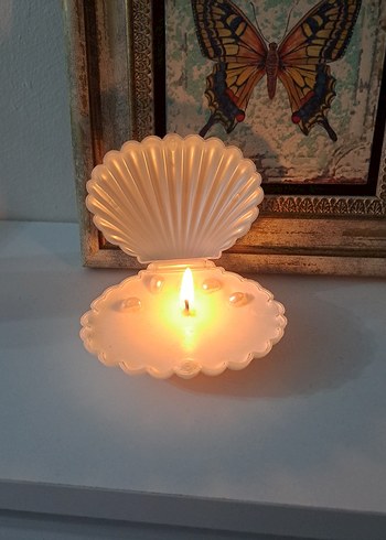 İnci Detaylı Deniz Kabuğu Şeklinde Beyaz Mum - Görsel 3