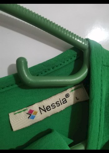 Nessia Yeşil piliseli takım.