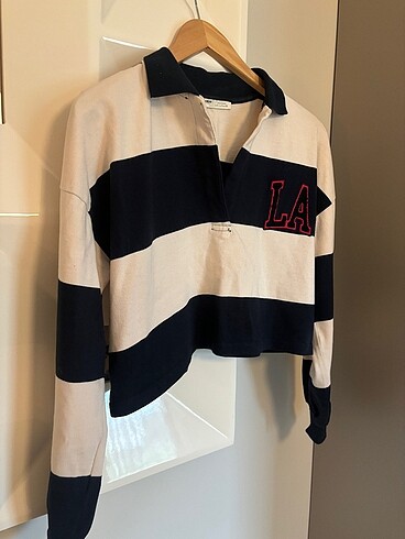 s Beden Pull and bear sweatshirt
