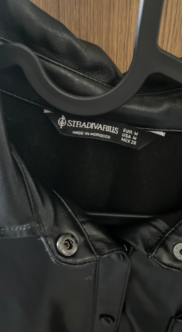 Düğmeli Siyah Deri Kadın Ceket - Görsel 2