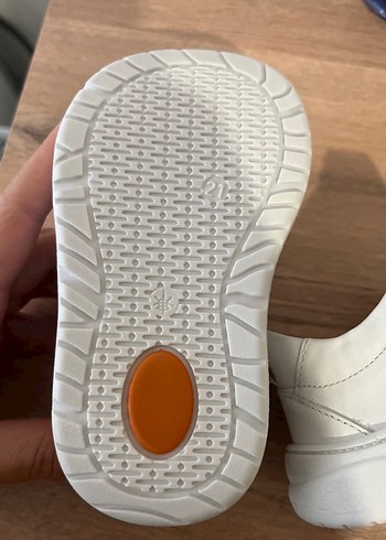 Nakışlı Beyaz Kız Bebek İlk Adım Ayakkabısı - Görsel 5