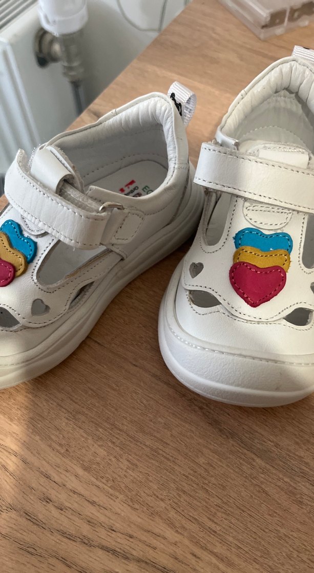 Nakışlı Beyaz Kız Bebek İlk Adım Ayakkabısı - Görsel 4