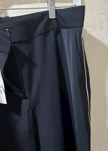 Zara Kadın Siyah Piliseli Ofis Kumaş Pantolon - Görsel 5