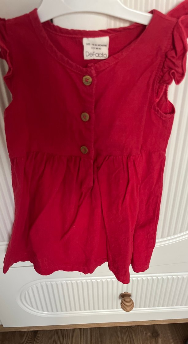 Kız Çocuk Kırmızı Kolsuz Keten Elbise - Görsel 3