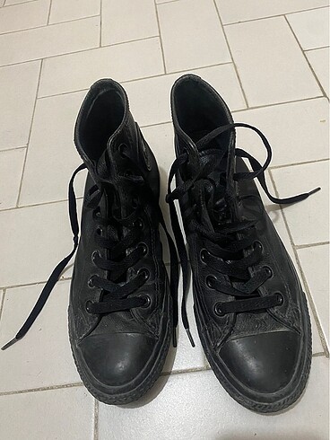 Converse Converse