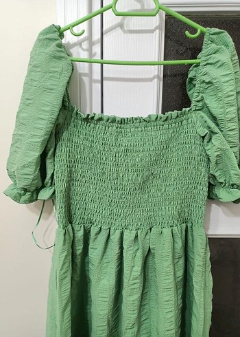 Uzun Kesim Yeşil Keten Elbise - Görsel 2