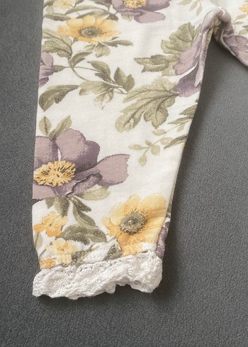 Dantelli Çiçek Desenli Kız Tayt - Görsel 3