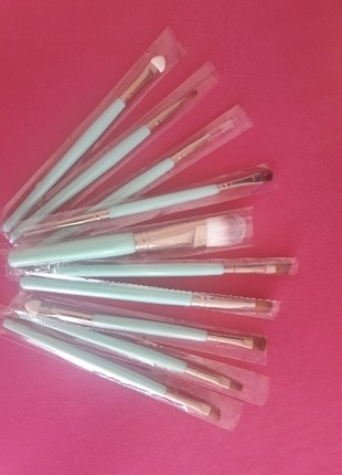 10 adet makyaj fircasi