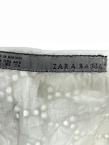 xs Beden beyaz Renk Zara Kısa Elbise %70 İndirimli.