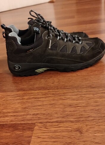 Jack Wolfskin 38 numara 