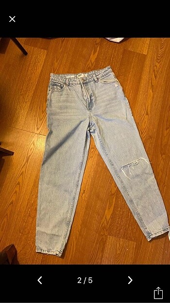 Bershka Mom Jean