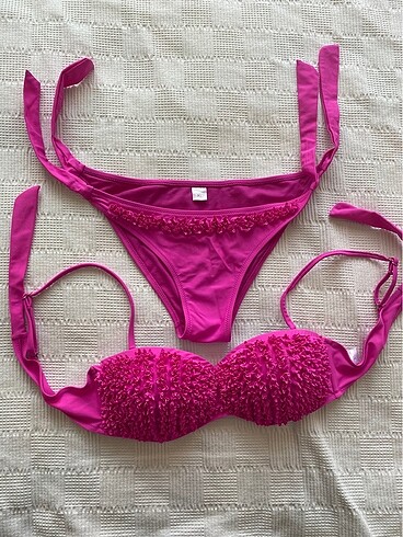 Fuşya renk bikini